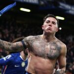 El gran gol de Enzo Fernández en el minuto 91 para darle el triunfo a Chelsea tras ir dos tantos abajo