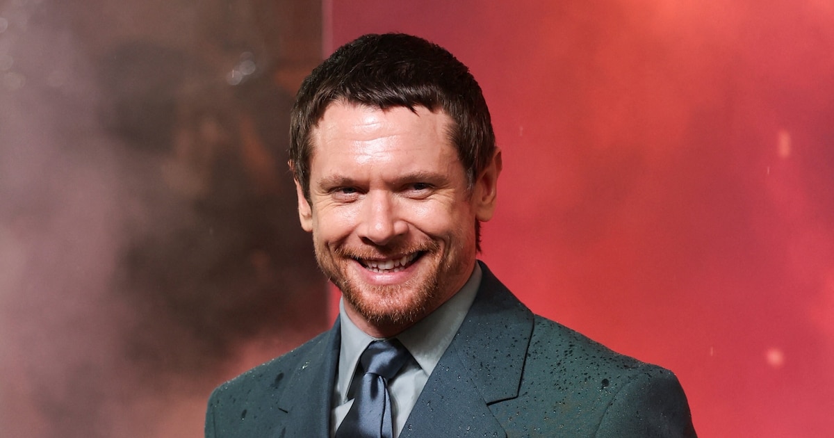 Jack O’Connell reveló su secreto para estar en forma sin levantar pesas: “No me convencen los entrenamientos tradicionales”