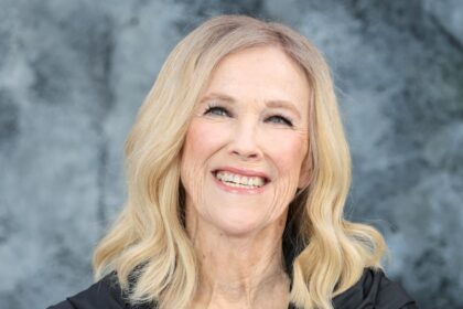 Murió Catherine O’Hara, estrella de ‘Beetlejuice’ y ‘Mi pobre angelito’