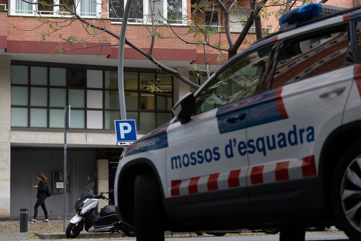 Los Mossos investigan la muerte violenta de una mujer en L'Hospitalet de Llobregat