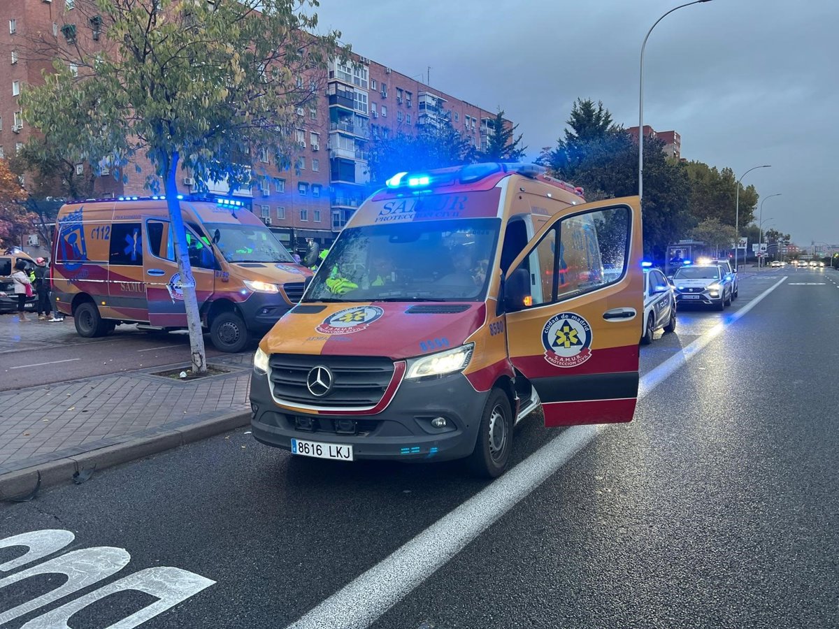 Herido grave un hombre en Usera tras caer desde un 4º piso al intentar acceder a su casa por la ventana