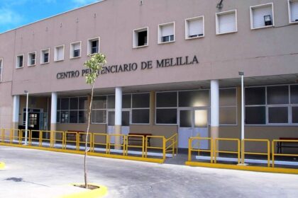 Controlado intento motín de cinco presos en cárcel de Melilla que querían impedir el traslado de un reo a otra prisión