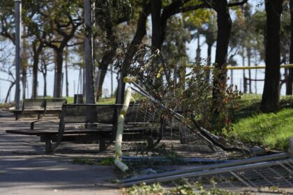 Bombers recibe 740 avisos por viento en Catalunya desde el viernes por la tarde, sobre todo Tarragona