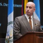 Stephen Miller pide a Latinoamérica combatir a carteles como si fuesen ISIS o Al-Qaeda