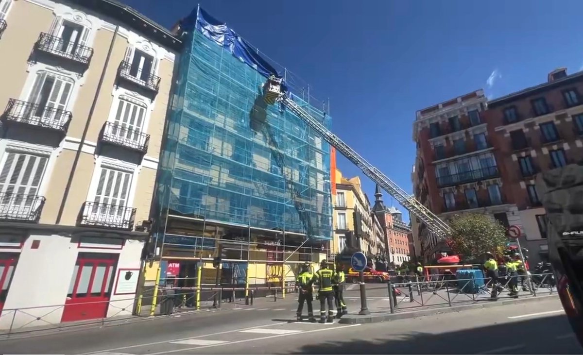 Los bomberos del Ayuntamiento de Madrid realizan 139 intervenciones, la mayoría relacionadas con el viento