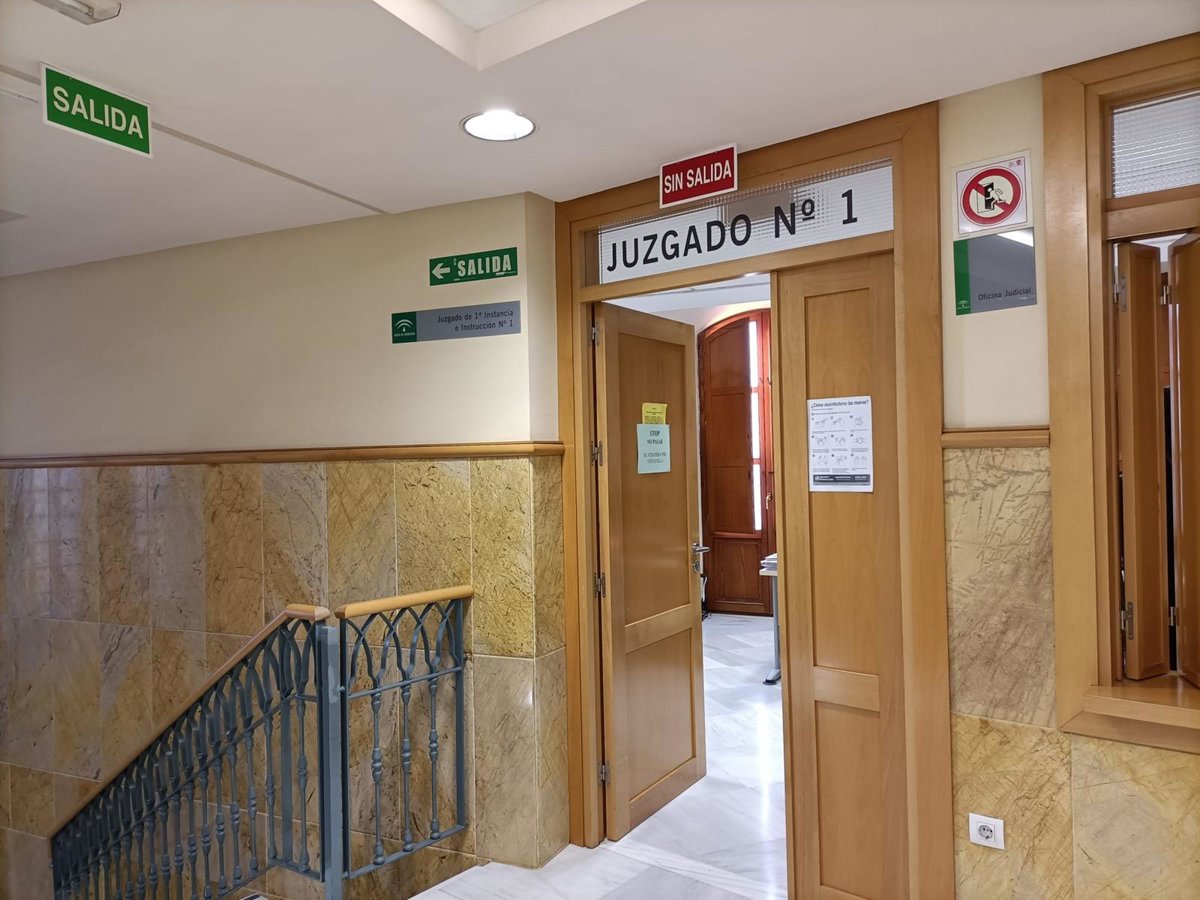 A prisión un hombre acusado de disparar con un arma de fuego contra el dueño de un taller en Adra (Almería)