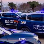 Un policía fuera de servicio reduce y detiene a un hombre que estaba agrediendo a su mujer en Dénia