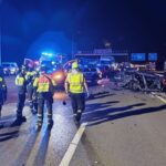 Imagen de un vehículo de bomberos en el lugar de un accidente de tráfico en Villa de Vallecas