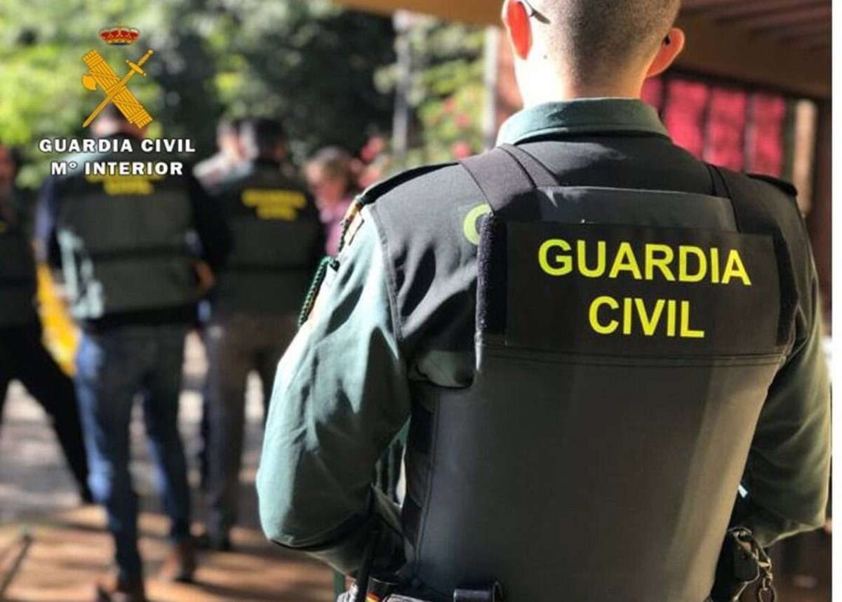 Detenido un huido de la justicia tras retener a su expareja en un domicilio de Beniel (Murcia)
