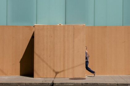 Líderes del G7 se reúnen en una ciudad termal de Evian para discutir temas globales