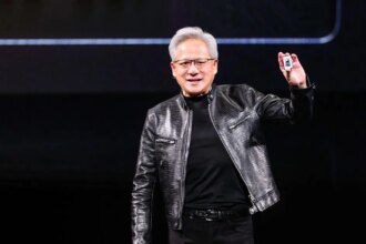 Imagen de un chip Nvidia RTX Spark con IA integrada para computadores personales