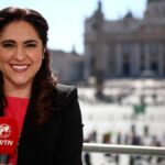 María Montserrat Alvarado sonriendo en una imagen del Vaticano