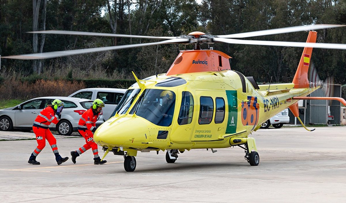 Un vehículo en una cuneta tras el accidente en Lahiguera