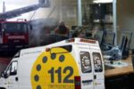 Imagen de un incendio en una empresa de Alfaro con maderas y restos de poda afectados