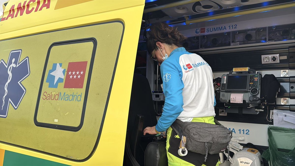 Imagen de un accidente de moto con una 'scene' de emergencia en Fuente El Saz de Jarama