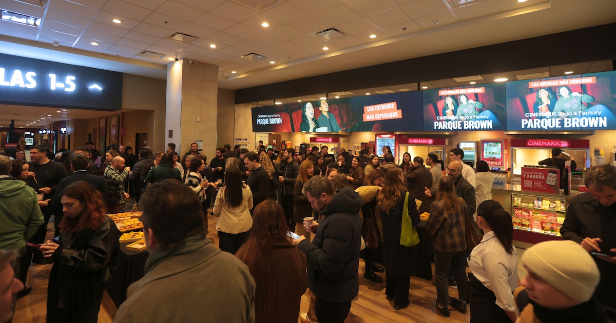 La apertura de un cine amplía la oferta de entretenimiento en el sur de la Ciudad de Buenos Aires