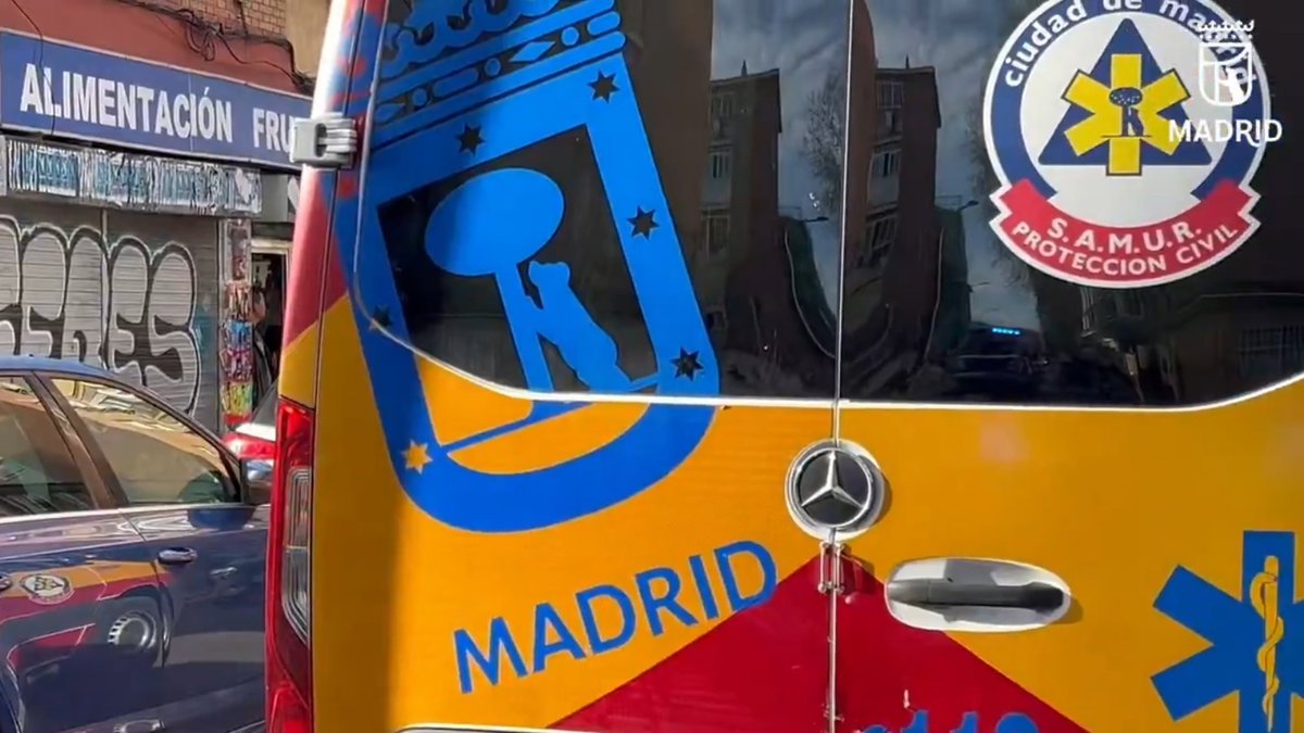 Jóvenes en calle de Vallecas, contexto de intoxicación por consumo en espacios públicos