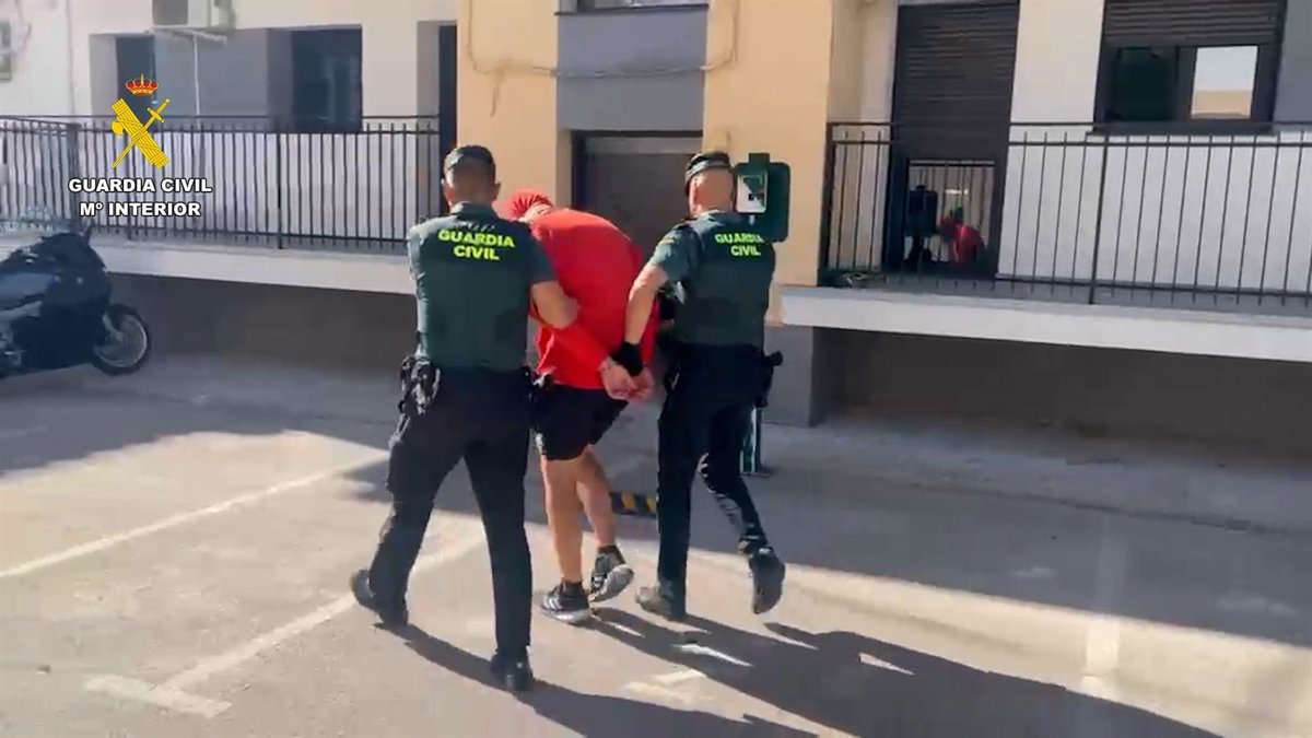 Red de sextorsión desarticulada mostrando estructura jerárquica y métodos de ingeniería social en Ciudad Real